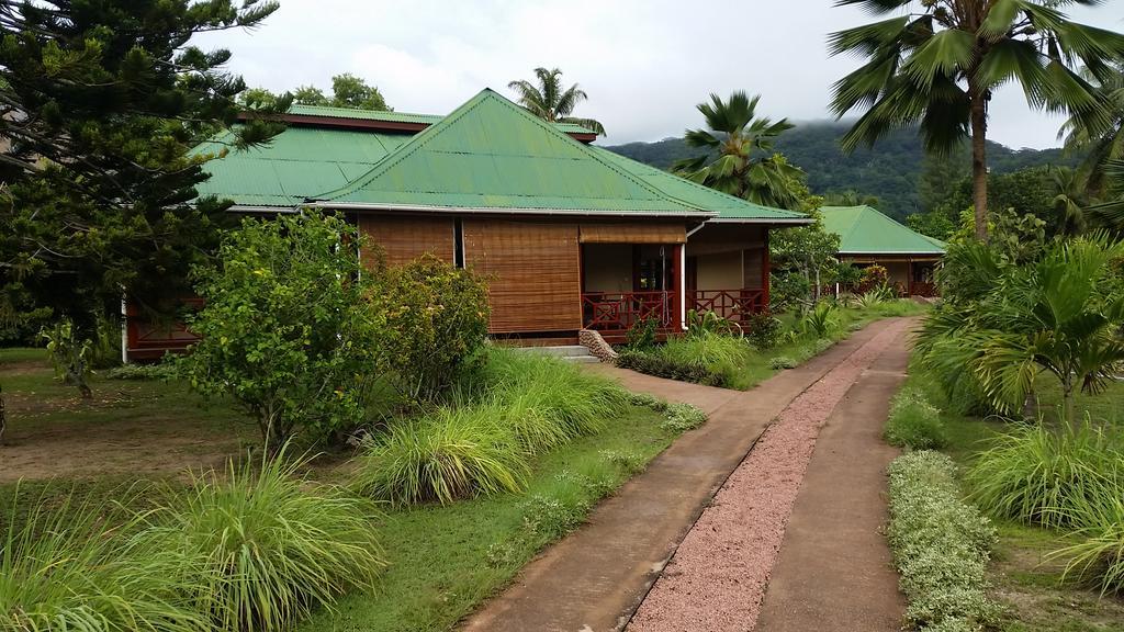 Paradise Flycatcher'S Lodge La Digue Exterior photo